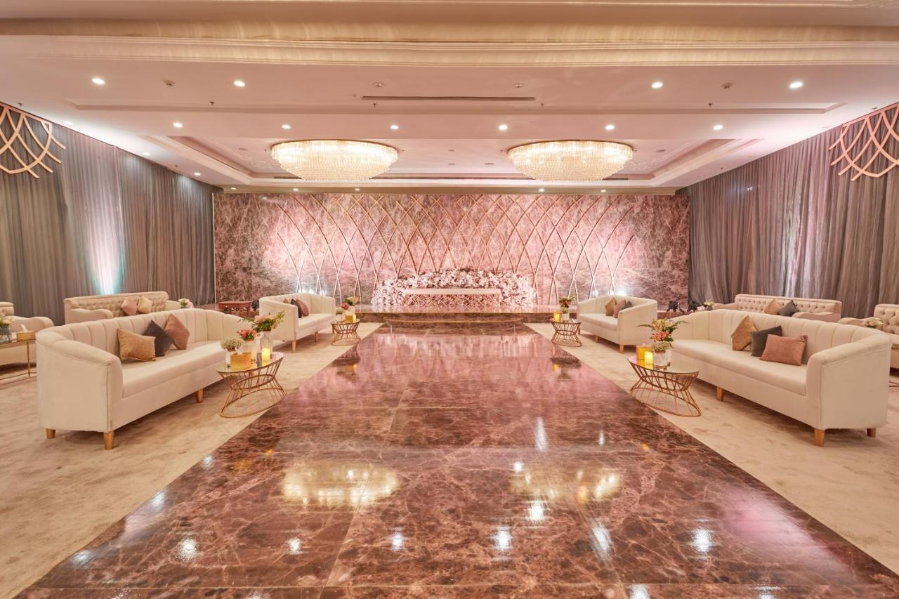 Crowne Plaza Riyadh Al Waha By Ihg Dış mekan fotoğraf