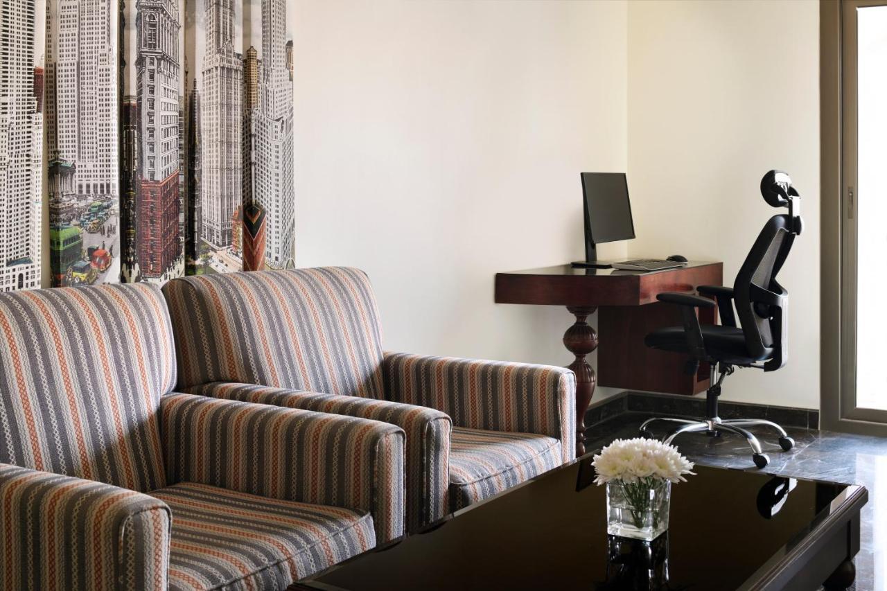 Crowne Plaza Riyadh Al Waha By Ihg Dış mekan fotoğraf