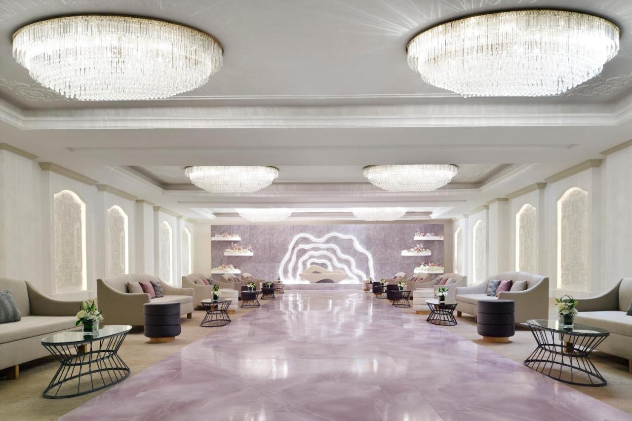 Crowne Plaza Riyadh Al Waha By Ihg Dış mekan fotoğraf