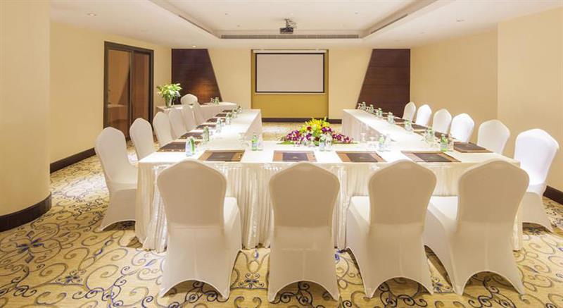 Crowne Plaza Riyadh Al Waha By Ihg Dış mekan fotoğraf